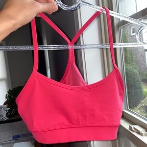 Lululemon Sports bra Size 4